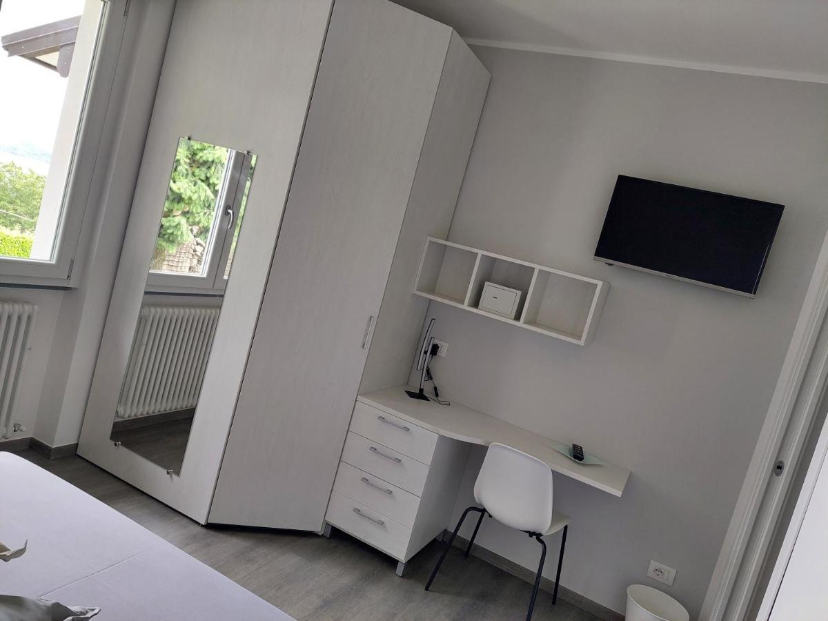 Casa Vacanze Perla Del Lago Domaso Exteriör bild